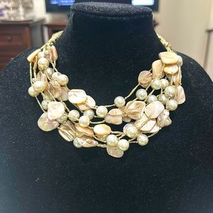 Chunky woman’s necklace